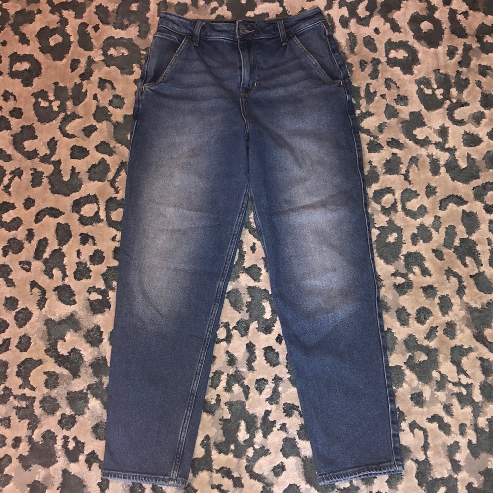 Hollister Mom Jeans